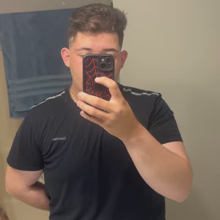 👸🏼🍷Javier D' Pink🦋♡🦅