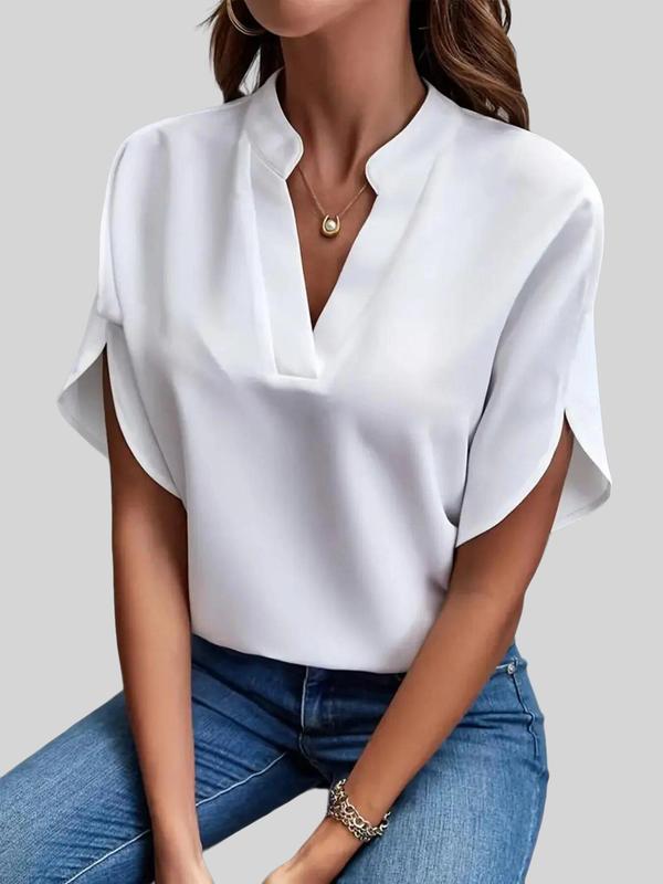 Women's Basic Minimalist Solid Notched Neck Split Sleeve Blouse Shirts, Fashion and Trends Casual Drop Shoulder Half Sleeve Top for Summer, Ladies Clothes for Daily Wear Womenswear