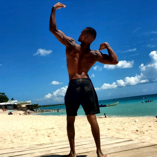 Black_Calisthenics 💀🇩🇴