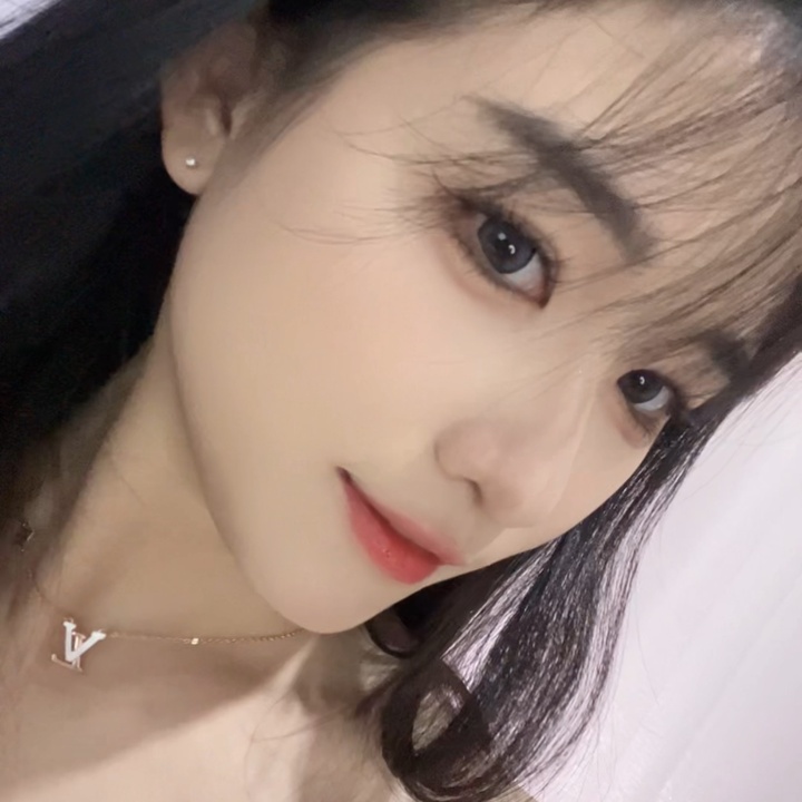 🐼是啵啵吖🐼