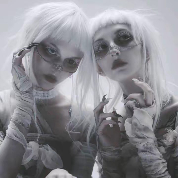 Satin Puppets