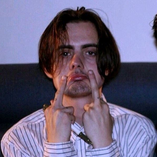 ПОШЛАЯ МОЛЛИ💞😝🤘🏻