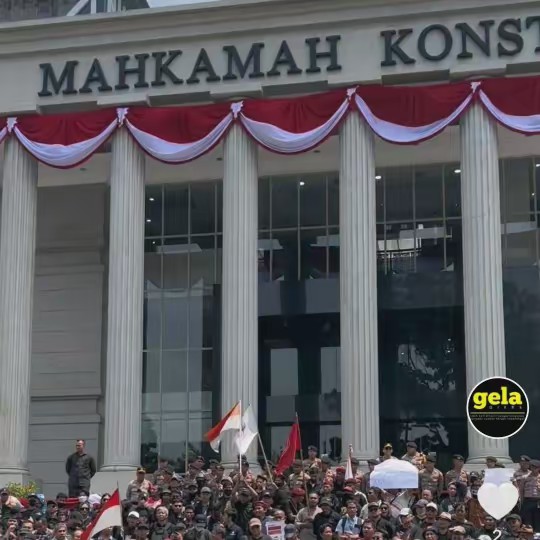 PARLEMEN JALANAN