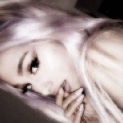 🤍Sweetener Queen🤍