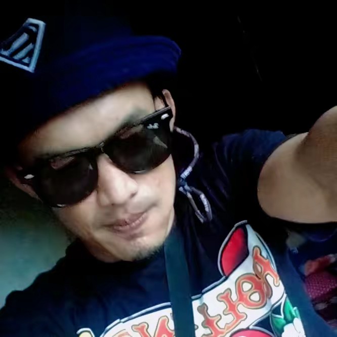 abe Napi Hanafi baju vtg