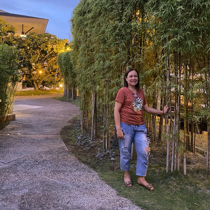 lineth💛👨‍👩‍👧