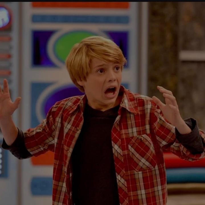 supersonic👩🏽‍🎤