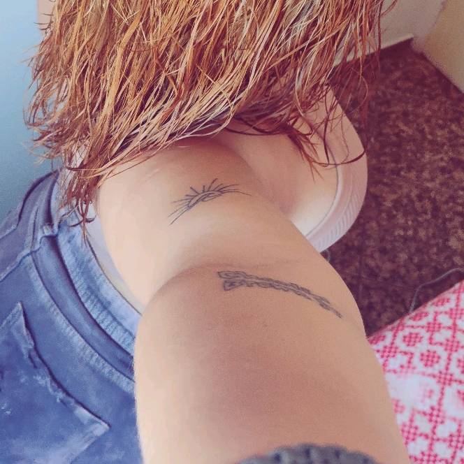 __namoradinhadudoisC._