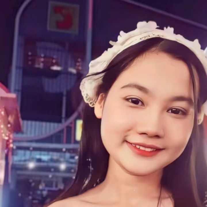 Thiri ဒိုက်ဦး(သုံးခွသူလေး💗)