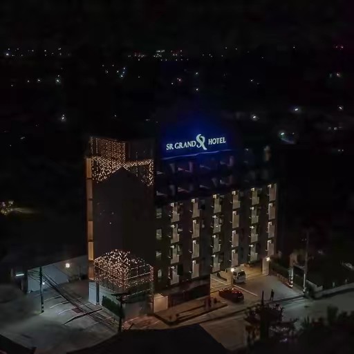 SR Grand Hotel