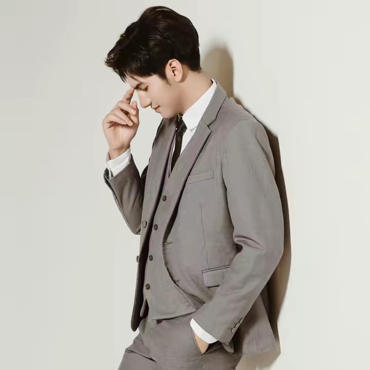 แม็ก มายาเร็คคอร์ด (ช่องจริง)