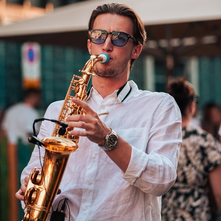 𝗙𝗟𝗢 𝗦𝗔𝗫 🎷