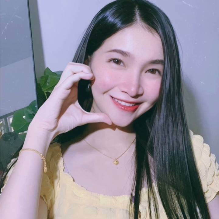 น้องปุ๊กชอบสีเหลือง