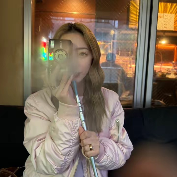 パリピ新婚夫婦