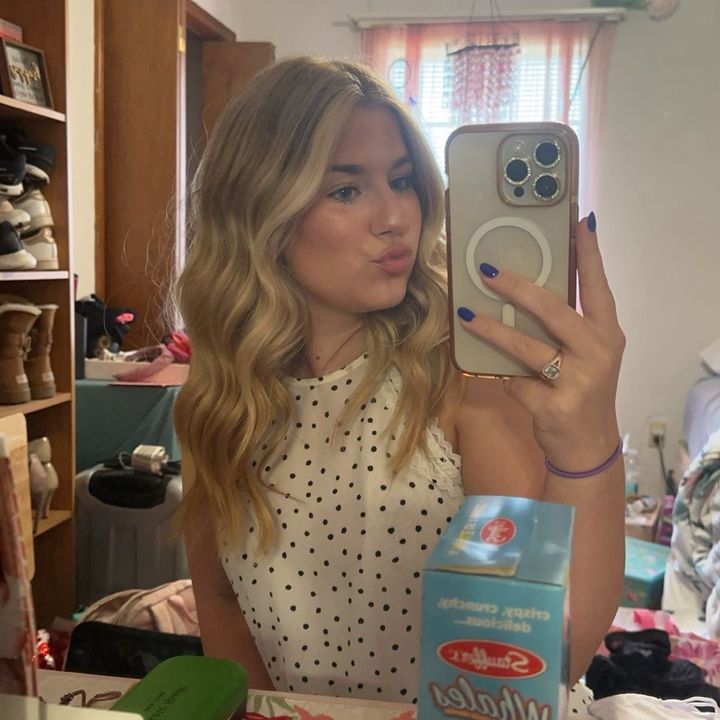 Laurie Angelle|LA Hairstylist