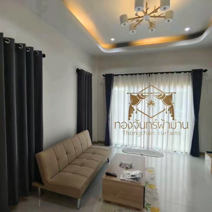 ทองจันทร์ผ้าม่าน