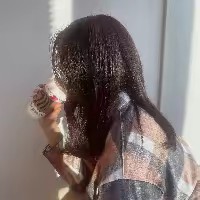 あみ@コスメ編集長