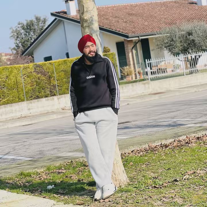 kang.karanveer🇮🇹