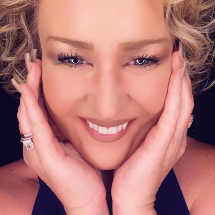 Colette Reynolds