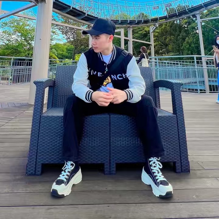 𝐕𝐮̃ 𝐕𝐚̆𝐧 𝐇𝐚̉𝐢 ！🐯