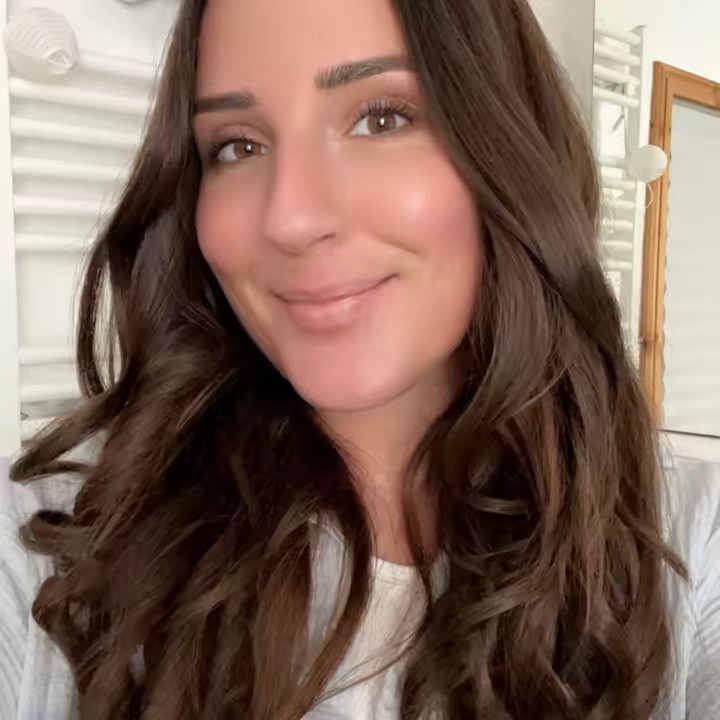 Selina Walker 🦋 TAROT 🃏