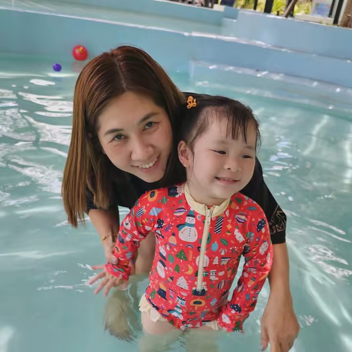 ฉันชื่อมีสุข