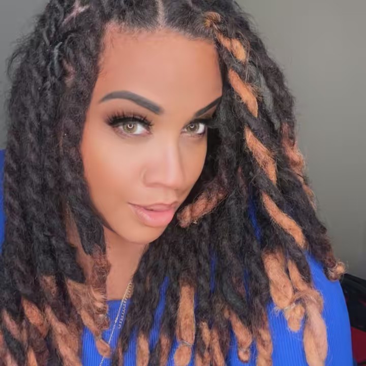 💜DEZIRE STARR💜