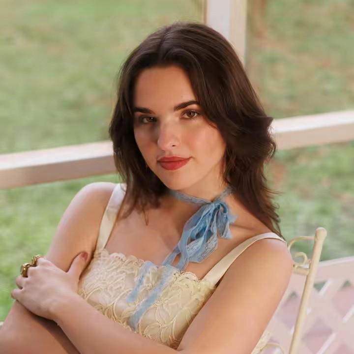 Jenna Raine