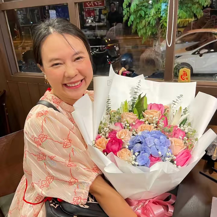 โกดังเจ้พลอย