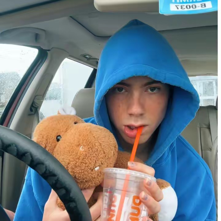 Brennen Van