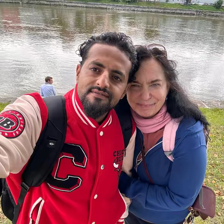 🇩🇪👑Simmi Radhouani👑🇹🇳