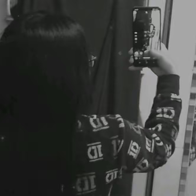 ℱℯ𝓇𝓃𝒶𝓃𝒹𝒶 𝒢 👸🏻