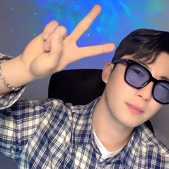 🧛무결_mugyeol🧛