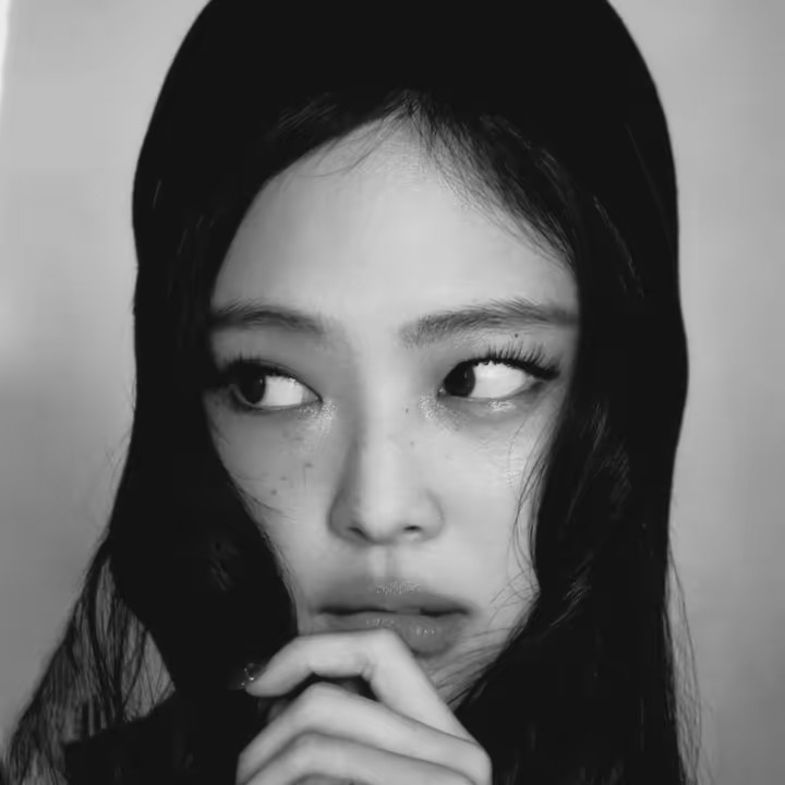 JENNIE