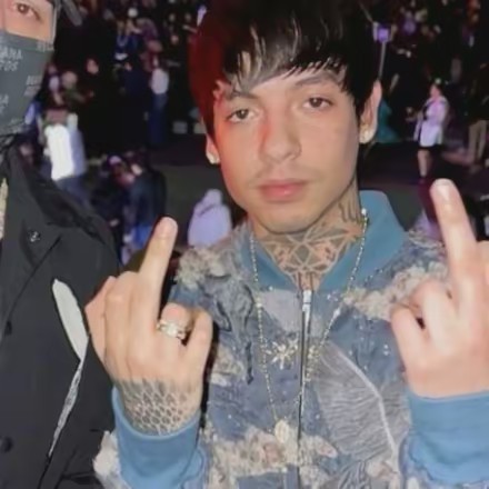 ♡₊˚ 🤷🏼‍♀️・₊✧.