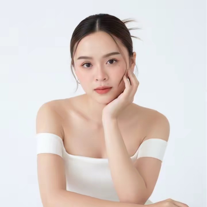 จี จี้ 🌈