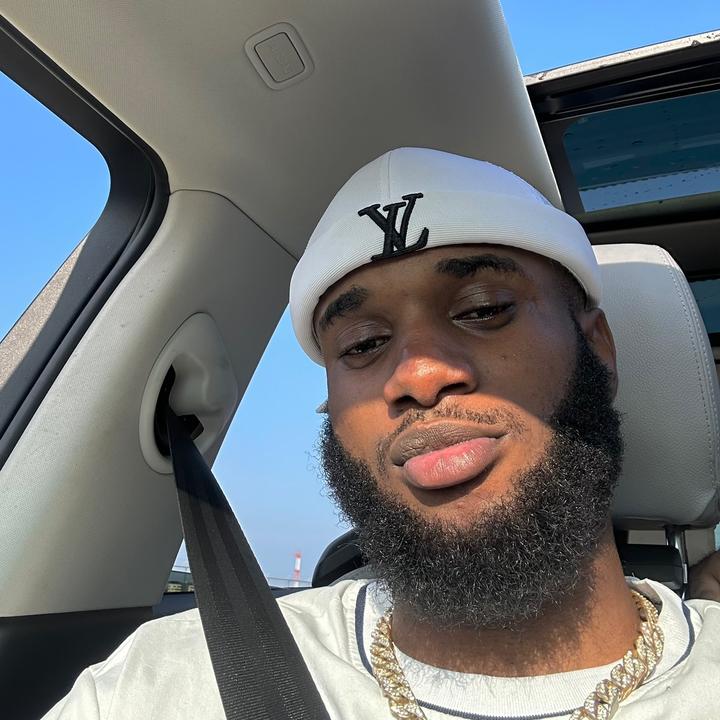 Elliazzy 🍫🇨🇦