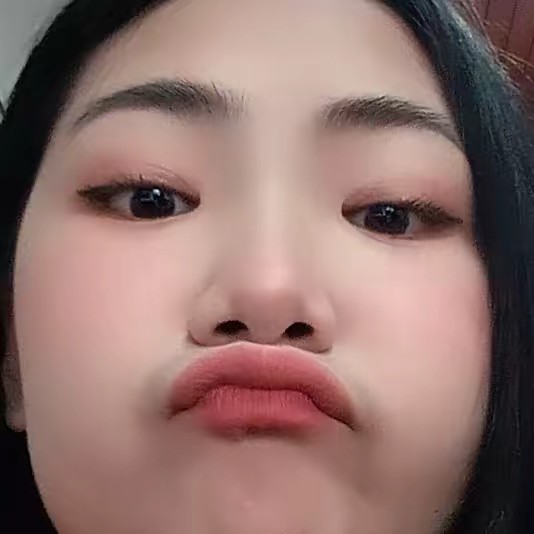 ปุ้มปุ้ย🧋🍜🍲🧺