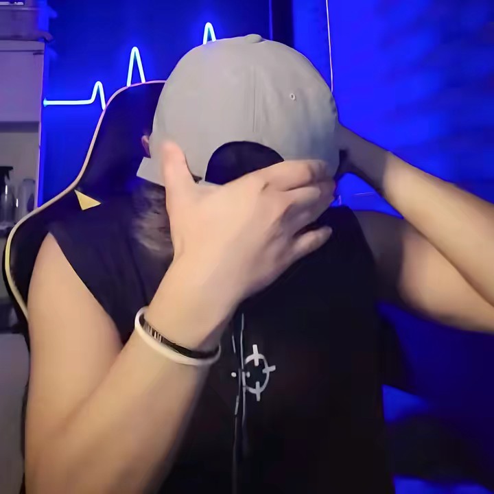 𝑭𝑨𝑲𝑬𝒇𝒂𝒄𝒆