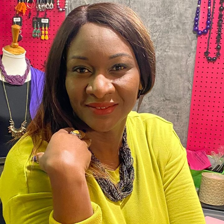 Vanessa Bling Extravaganza