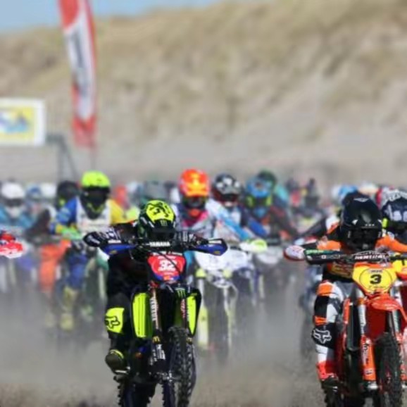 LIAM#FB20_WOUT VAN AERT 🏍🚲