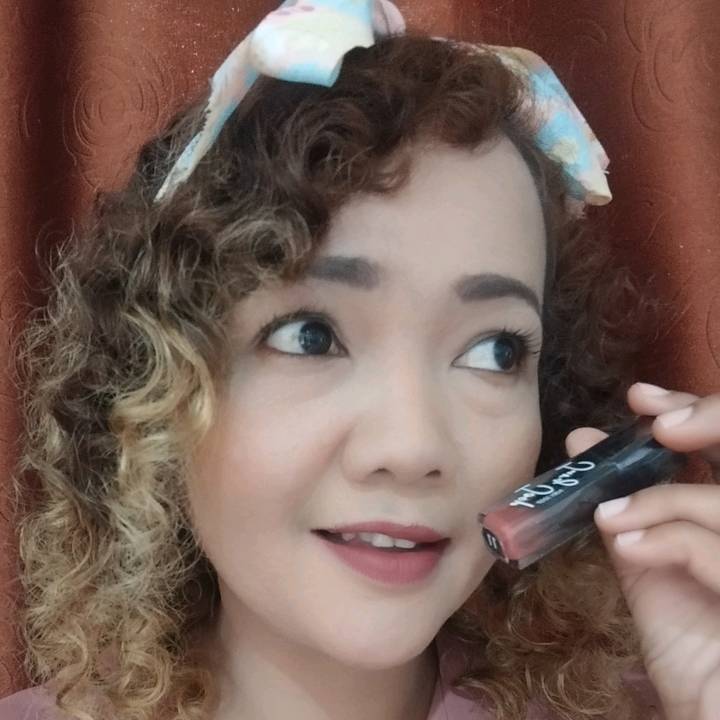 คุณแอ๋วขายทุกอย่าง