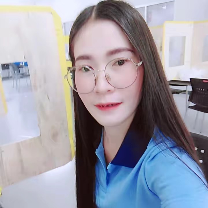 นู๋ภัทรแม่ค้าออนไลน์