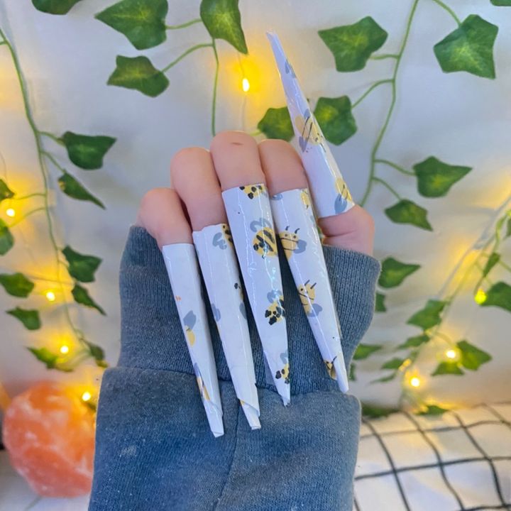 Paper nails 🐮☁️