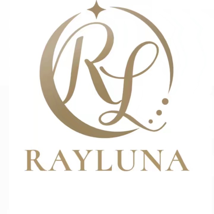 指先に10分の魔法ネイルチップ「レイルナ」