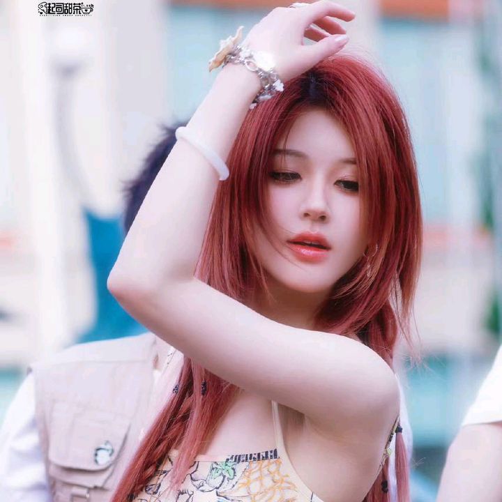 🌺 ℝ𝕠𝕤𝕪 🌺