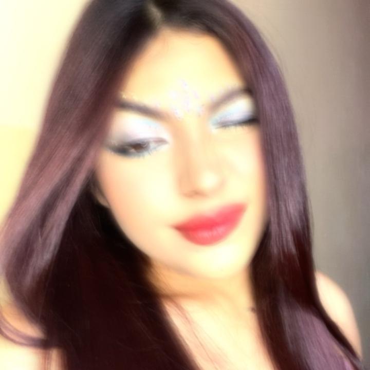 ①𝓜𝓸𝓶𝓲🦋💜