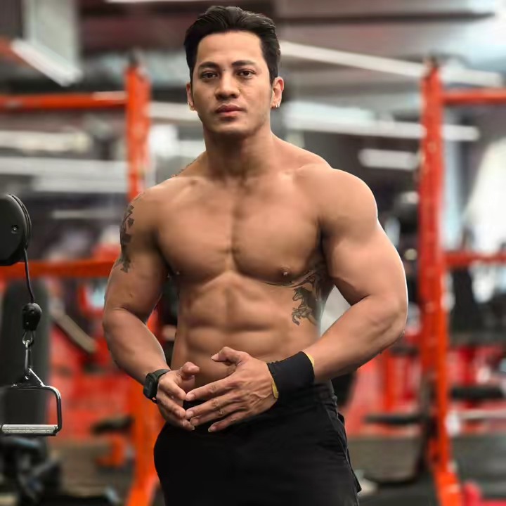 Arm Thanongsak Chuay