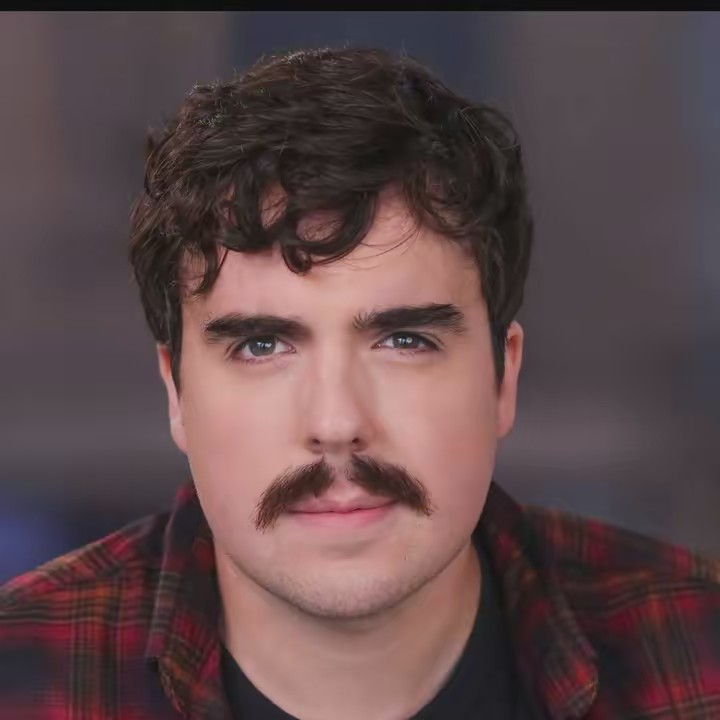 Elliot Simmons