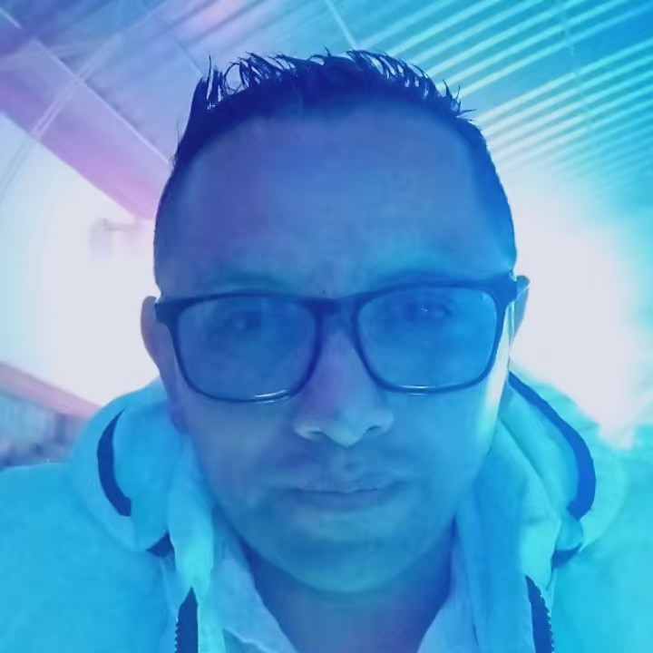 J. R👮‍♂️👮‍♂️👮‍♂️